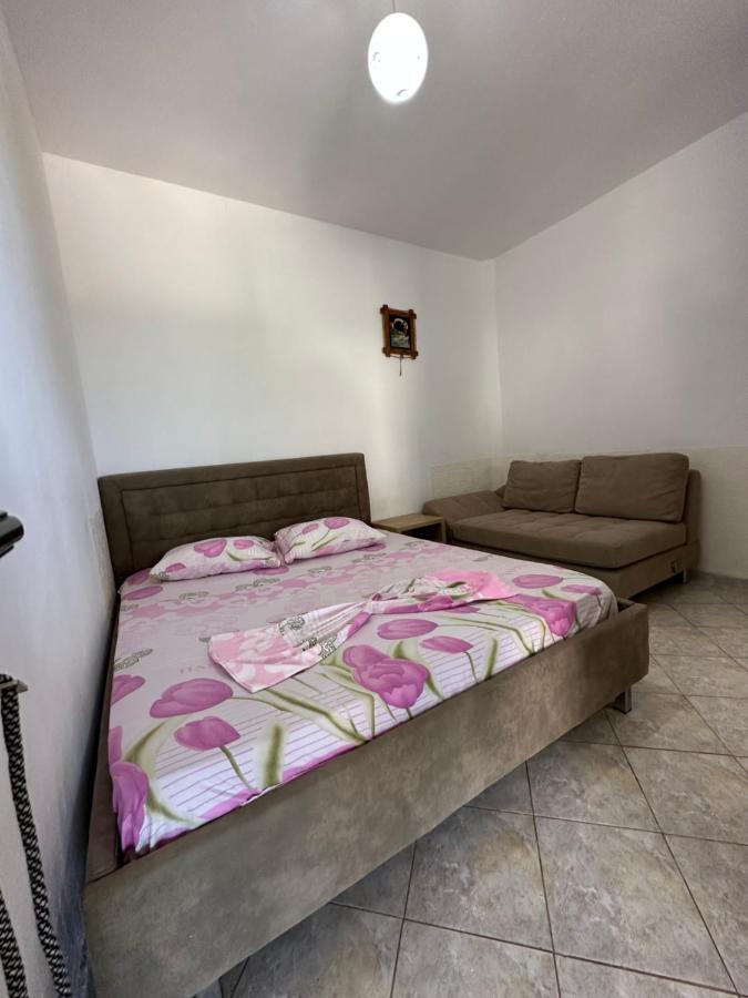 Tony Home Borsh Exterior foto